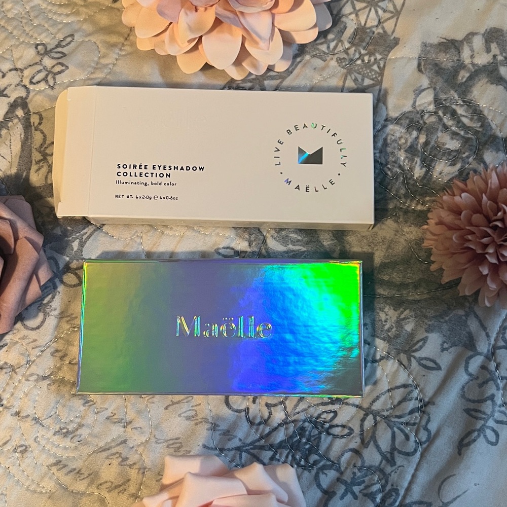 Maelle Soirée Eyeshadow Palette - Picture 5 of 7